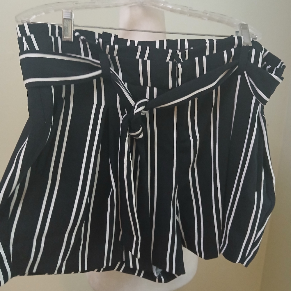 Torrid Dressy Striped Shorts Self Tie Belt